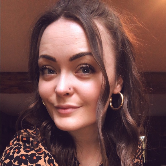 Meet your Posher, Cassidy - Picture 1 of 1